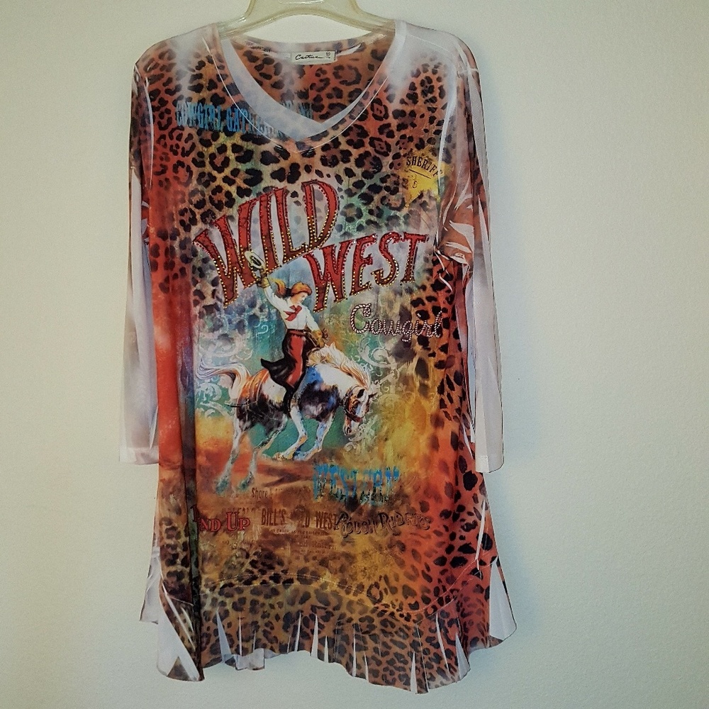 Artistic Women top, size M, S75